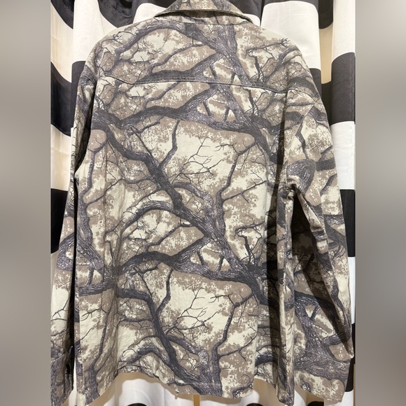 Nomad Tree Branch Pattern Jacket - Picture 2 of 2